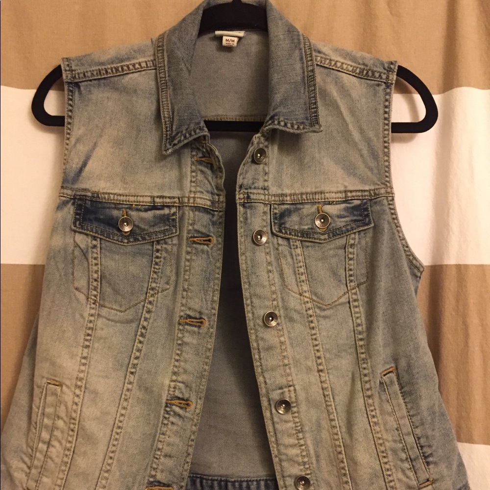 Jean Merona vest